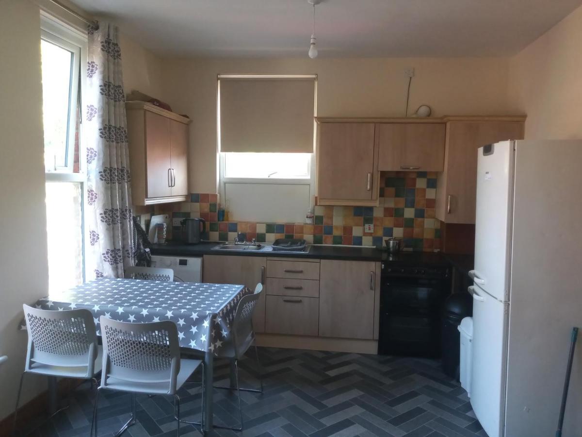 Apartment In Stranmillis *